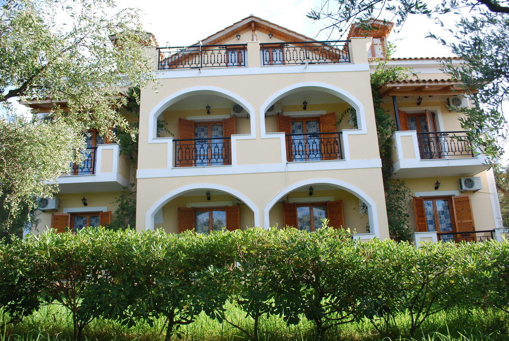 Kavos Psarou Studios & Apartments Eksteriør billede